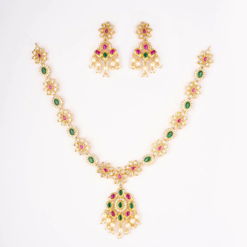 Pearl Matt gold flower necklace set