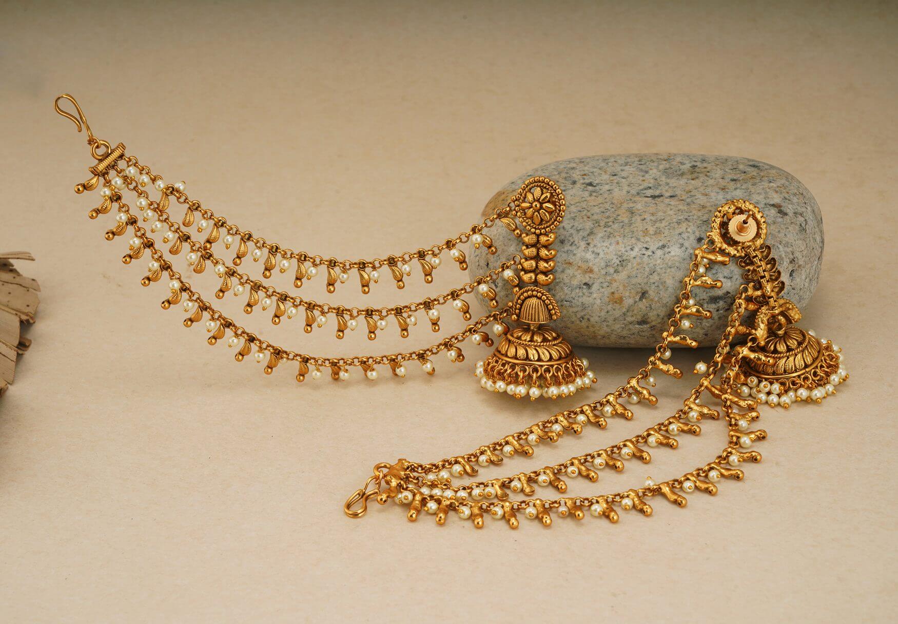 ROYAL GOLD PLATED PEARL JHUMKA EARRING