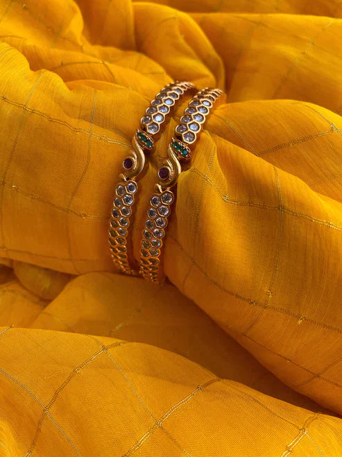 Regular Use Kemp Stone Bangles