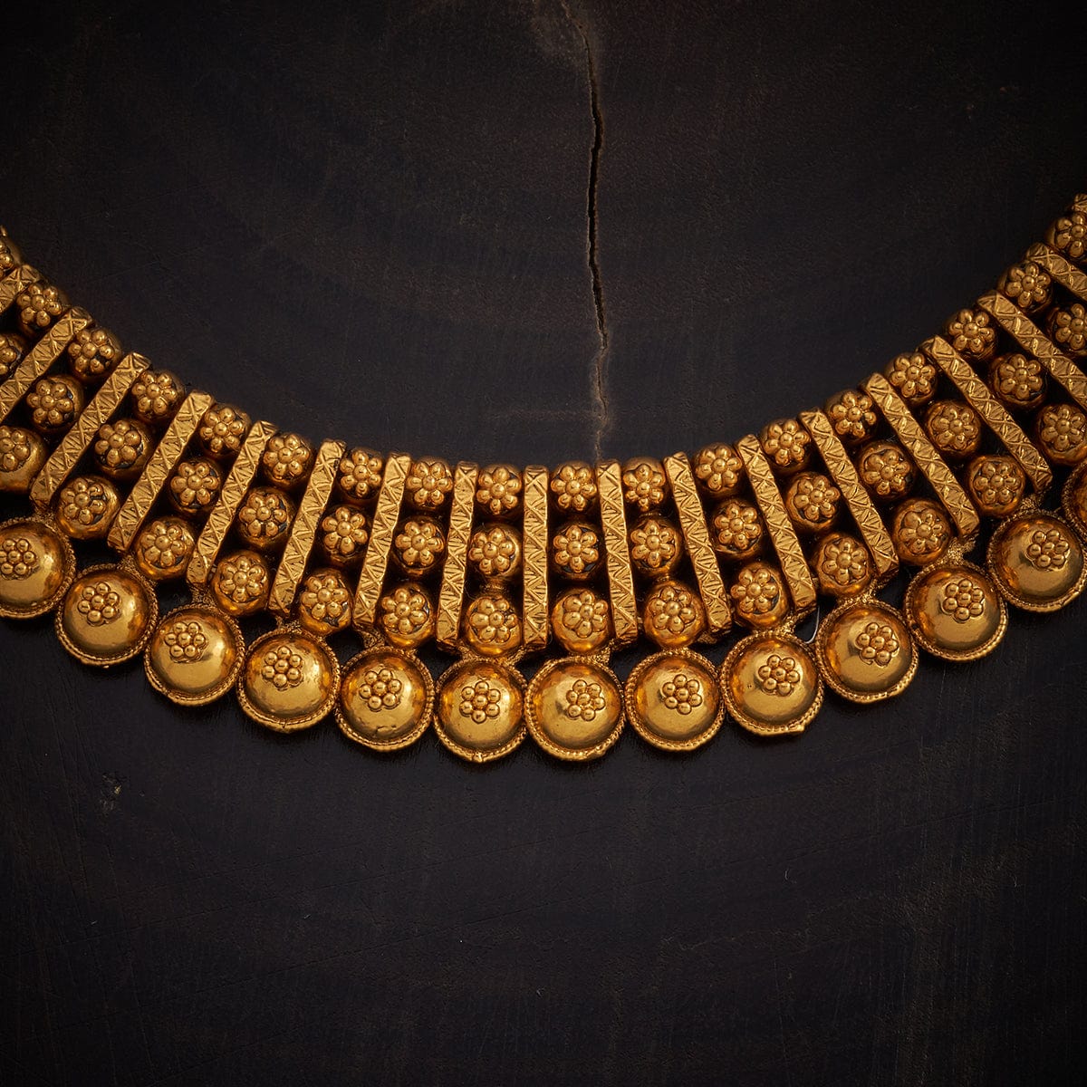 Antique Necklace With Adjustable Thread