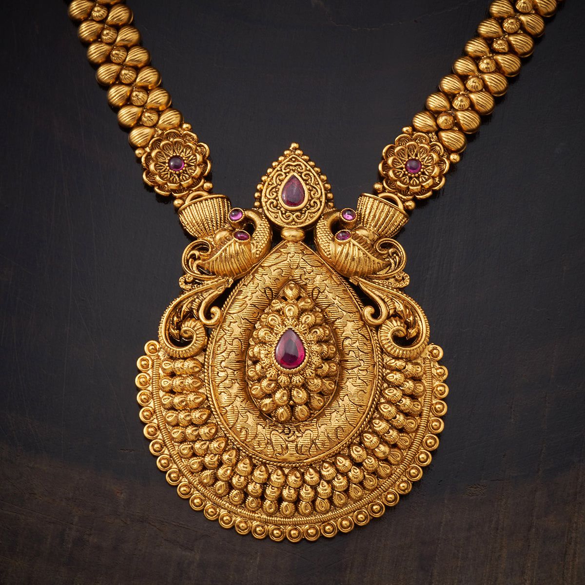 Synthetic Stones Antique Necklace